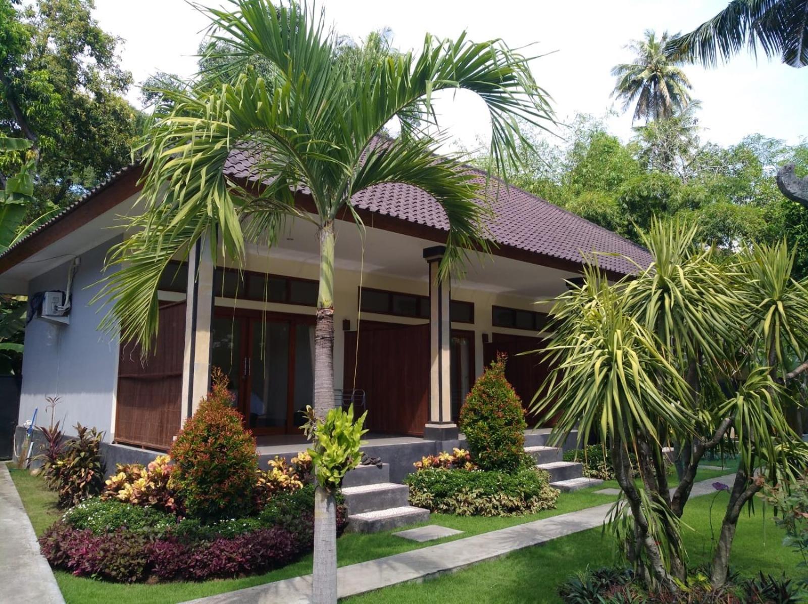 Amed Kunara Guest House Exterior photo