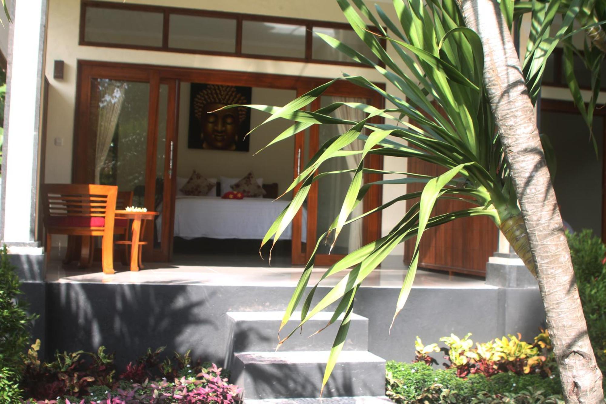 Amed Kunara Guest House Room photo