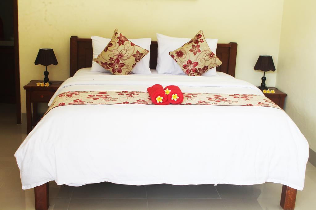 Amed Kunara Guest House Exterior photo
