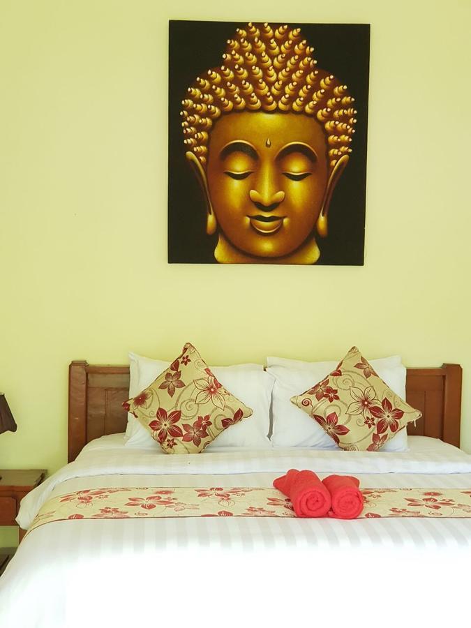 Amed Kunara Guest House Exterior photo